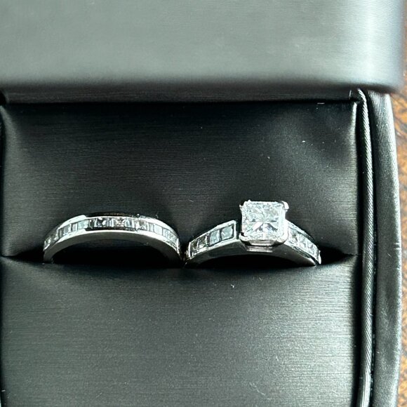 18k White Gold Diamond Custom Rings - Picture 5 of 8